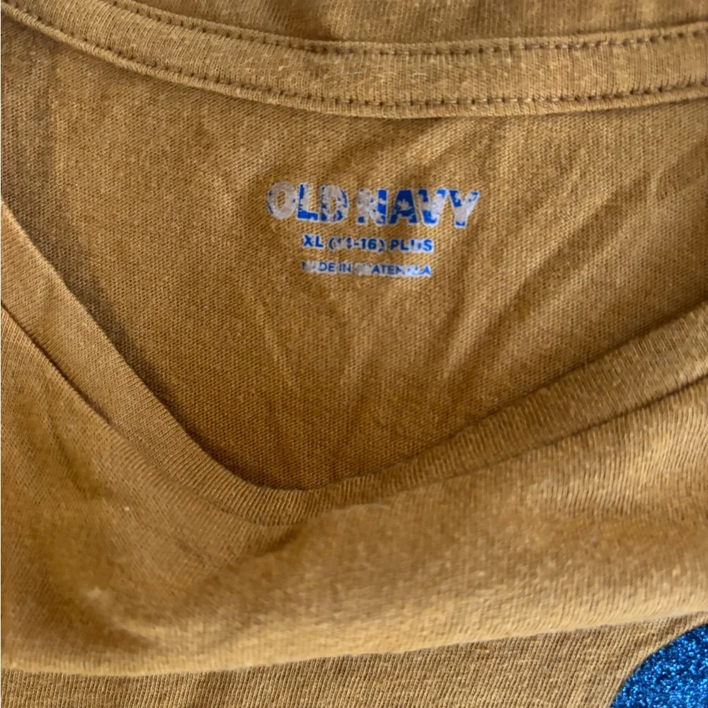 Old Navy Heart Top - Picture 4 of 4